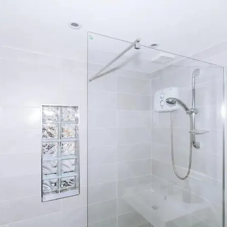 Inviting & Central 3bd House - Portobello Holiday home *
